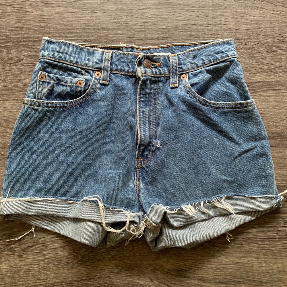 Vintage Levi's 550 High Waisted Shorts